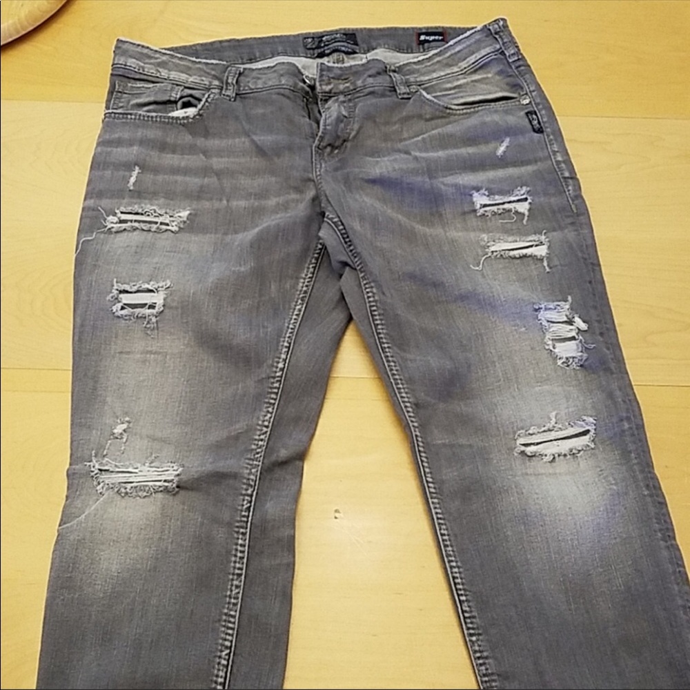 Boyfriend fit Size 32